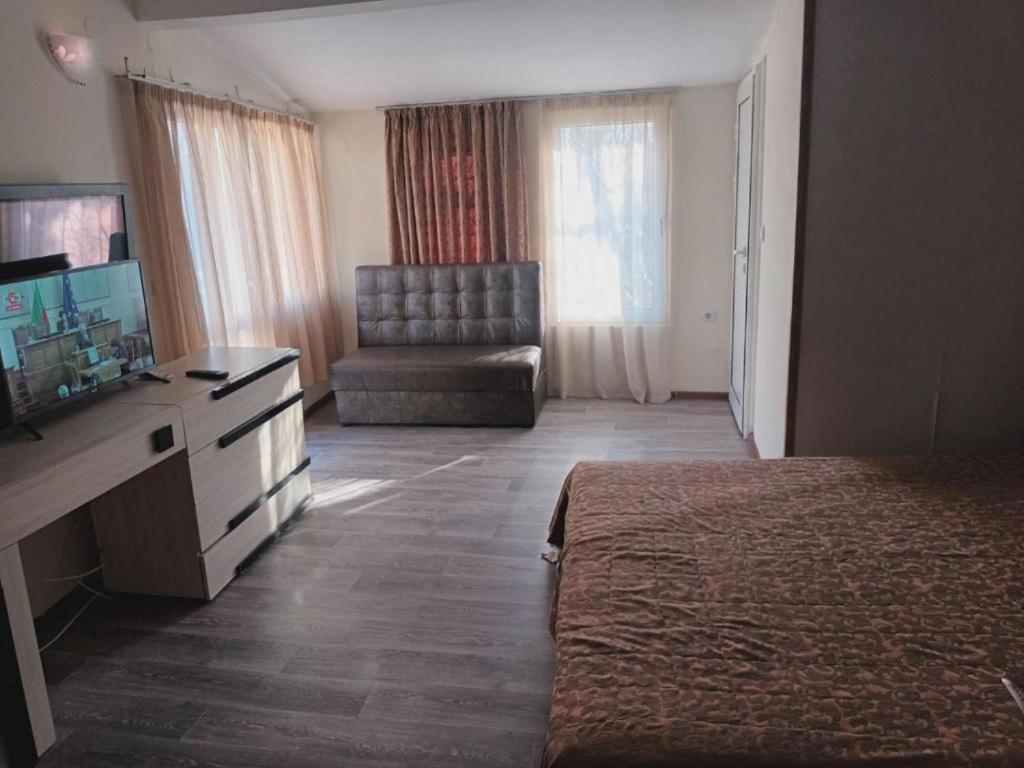 Apartments Danita & Restaurant&Pool Bar Varna ภายนอก รูปภาพ