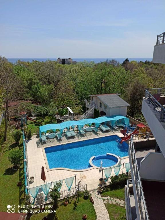 Apartments Danita & Restaurant&Pool Bar Varna ภายนอก รูปภาพ